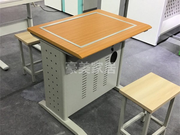 學校家具
